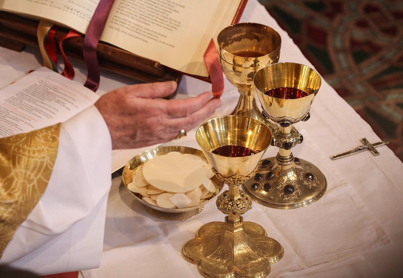 Slávenie eucharistie